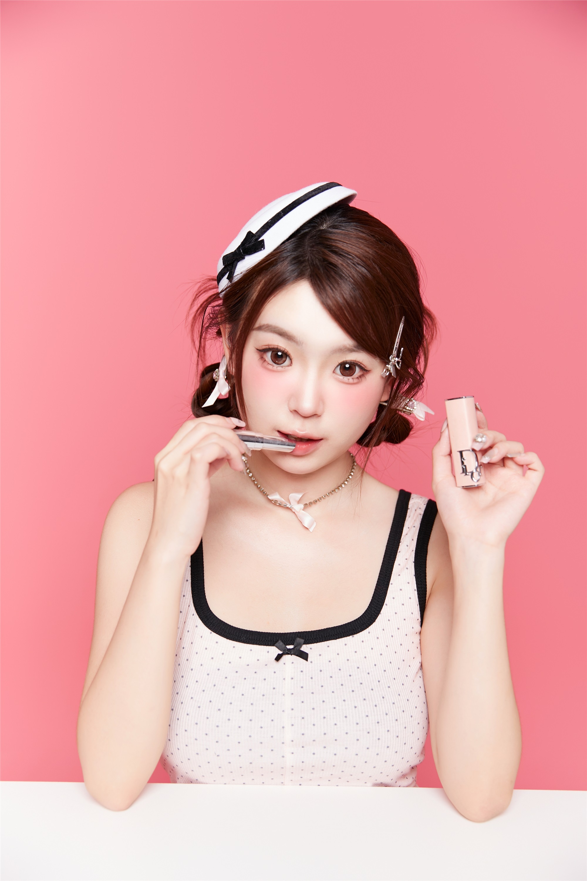 YITUYU艺图语 2025.01.07 粉色甜妹肖像 CARLEE是77呀